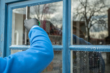 Professional Window Cleaning Services in Dwarka, Residential Window Cleaning in Dwarka